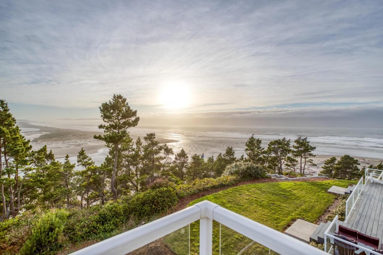 Panoramic Point Villa Lincoln City Eksteriør billede