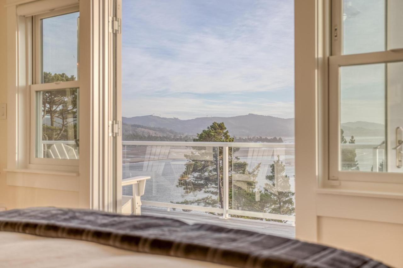 Panoramic Point Villa Lincoln City Eksteriør billede